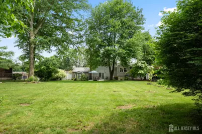 6 Eileen Court, East Brunswick Township, NJ 08816 - Photo 23