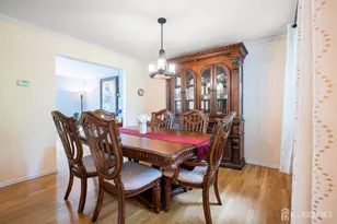 6 Eileen Ct, East Brunswick Township, NJ 08816 - Photo 9