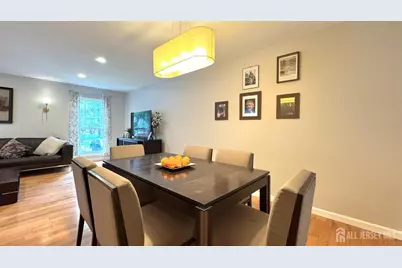 507 Timber Oaks Road, Edison, NJ 08820 - Photo 7