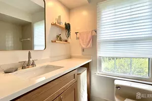 507 Timber Oaks Rd, Edison, NJ 08820 - Photo 15
