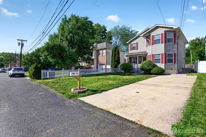 977 Cox Road, North Brunswick Township, NJ 08902 - Photo 5