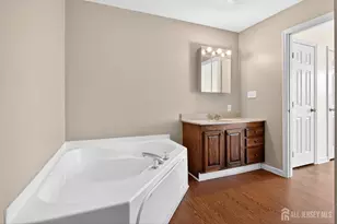 977 Cox Rd, North Brunswick Township, NJ 08902 - Photo 13