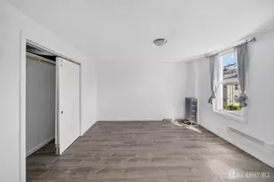 534 Roosevelt Ave, Carteret, NJ 07008 - Photo 5