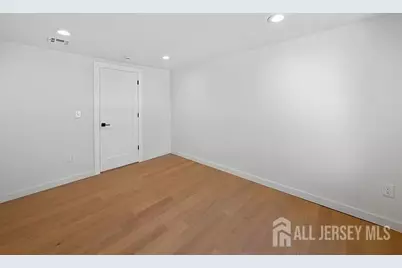 3 Meadow Road #2, Edison, NJ 08817 - Photo 17