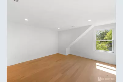 3 Meadow Road #3, Edison, NJ 08817 - Photo 9