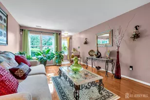 5 Ardmore Pl, East Brunswick Township, NJ 08816 - Photo 7