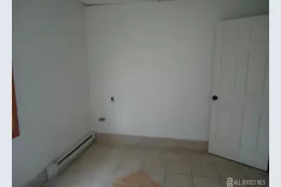 386 New Brunswick Avenue, Fords, NJ 08863 - Photo 3