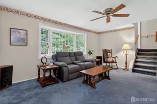 287 Crestwood Dr, Milltown, NJ 08850 - Photo 3