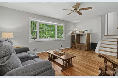 287 Crestwood Drive, Milltown, NJ 08850 - Photo 3