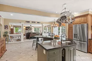 4 Honey Ct, Metuchen, NJ 08840 - Photo 5