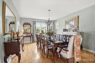 4 Honey Ct, Metuchen, NJ 08840 - Photo 9