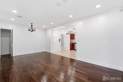122 South Lincoln Avenue, Middlesex, NJ 08846 - Photo 9