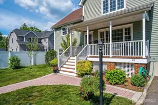 21 Thomas St, Metuchen, NJ 08840 - Photo 3