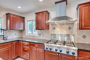 21 Thomas St, Metuchen, NJ 08840 - Photo 19