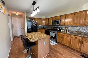 125 Salem Rd, North Brunswick Township, NJ 08902 - Photo 13