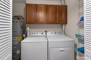 716 Victoria Ct, Monroe Township, NJ 08831 - Photo 23