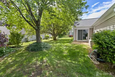 716 Victoria Court #A, Monroe Township, NJ 08831 - Photo 27