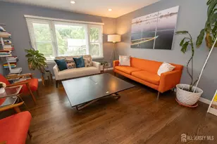 61 Clifton St, Edison, NJ 08817 - Photo 9