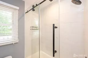 61 Clifton St, Edison, NJ 08817 - Photo 35