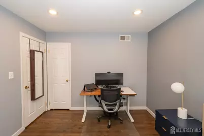 61 Clifton Street, Edison, NJ 08817 - Photo 25