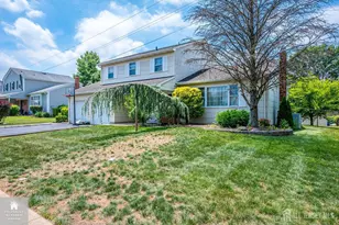 15 Roxy Ave, Edison, NJ 08820 - Photo 3