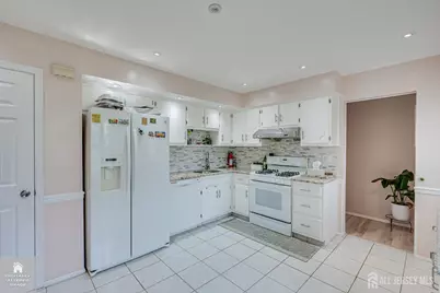 15 Roxy Avenue, Edison, NJ 08820 - Photo 15
