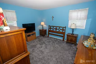 10 Schmitt St, Sayreville, NJ 08872 - Photo 17