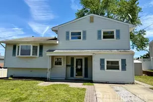 5 Sussex Ct, South River, NJ 08882 - Photo 1