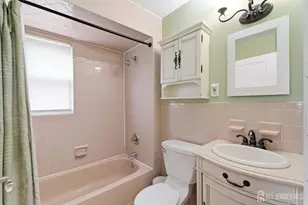 218 Schillaci Ln, South Plainfield, NJ 070 - Photo 11