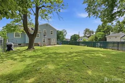 218 Schillaci Lane, South Plainfield, NJ 070 - Photo 15