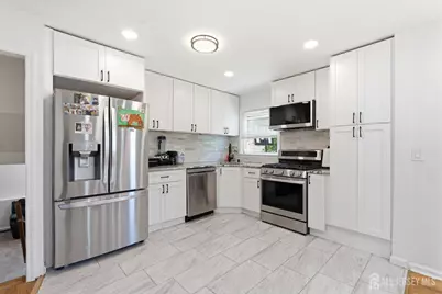 218 Schillaci Lane, South Plainfield, NJ 070 - Photo 5