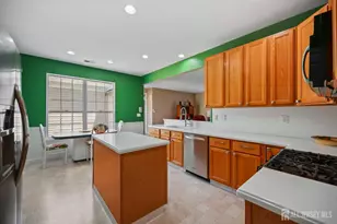 511 Skylark Dr, Monroe Township, NJ 08831 - Photo 17