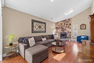 14 Heathrow Ln, Old Bridge Township, NJ 08857 - Photo 21