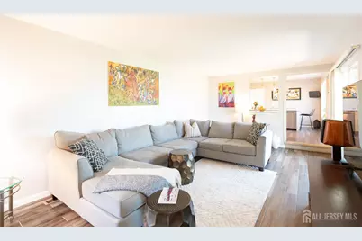 80 Sturbridge Drive, Piscataway Township, NJ 08854 - Photo 19