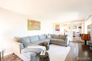 80 Sturbridge Dr, Piscataway Township, NJ 08854 - Photo 19