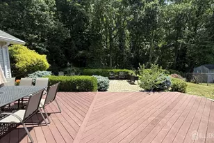18 Erin Ln, Old Bridge Township, NJ 08857 - Photo 25