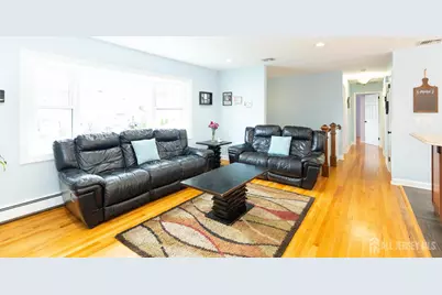 411 Lum Avenue, Union Township, NJ 07083 - Photo 5