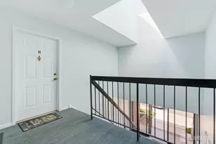 114 Beverly Hl Ter, Woodbridge Township, NJ 07095 - Photo 3
