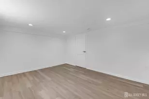 21 Market St, Edison, NJ 08817 - Photo 37