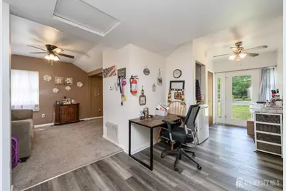 204 E Lakeshore Drive E, Browns Mills, NJ 08015 - Photo 5