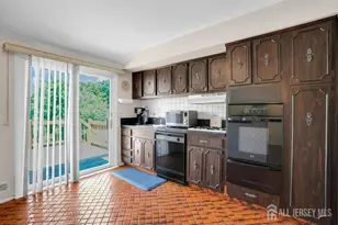 10 4th St, South River, NJ 08882 - Photo 11