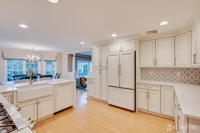 11 Cape Court, Metuchen, NJ 08840 - Photo 17