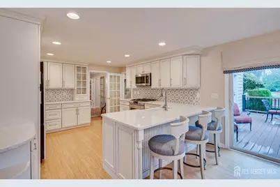 11 Cape Court, Metuchen, NJ 08840 - Photo 23