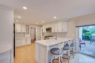 11 Cape Ct, Metuchen, NJ 08840 - Photo 23