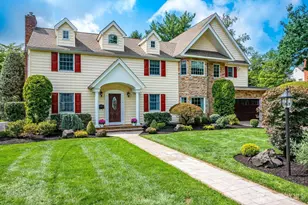 11 Cape Ct, Metuchen, NJ 08840 - Photo 1