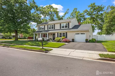 12 McFadden Drive, Monroe Township, NJ 08831 - Photo 3