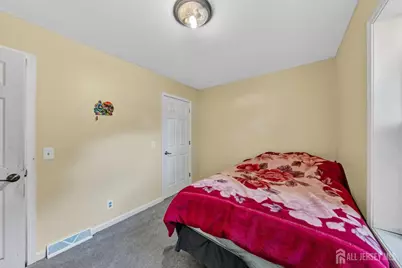 444 Hunt Avenue, Trenton, NJ 08610 - Photo 19