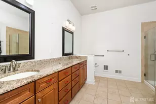 24 Ravenslake Rd, Monroe Township, NJ 08831 - Photo 23