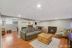 31 Middle Hill Rd, Colonia, NJ 07067 - Photo 21
