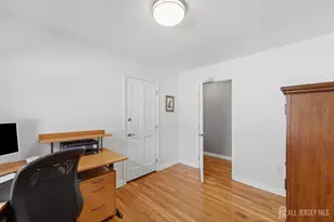 31 Middle Hill Rd, Colonia, NJ 07067 - Photo 17